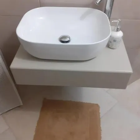 Dimora Caterina * لوكوروتوندو